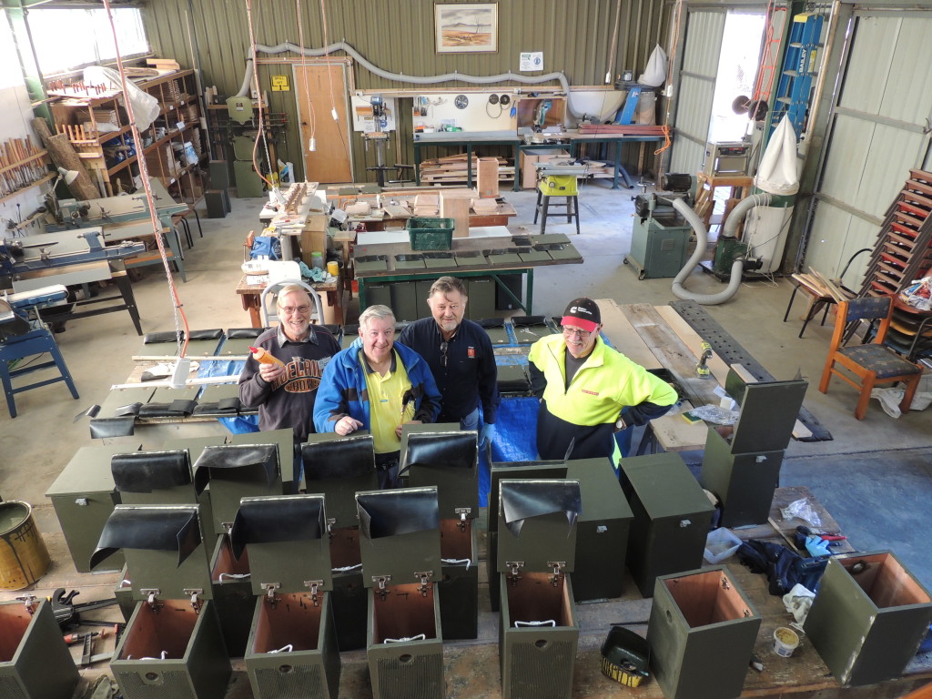 Thurgoona Mens Shed - Squirrel Glider Urban Nest Box Project 2015